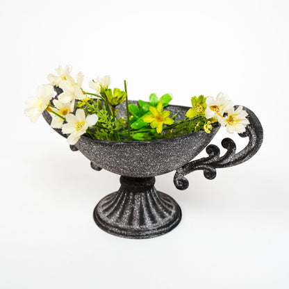 Mirele Urn
