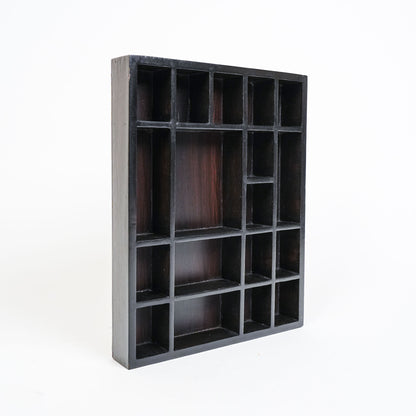 Keepsake Ledge Black