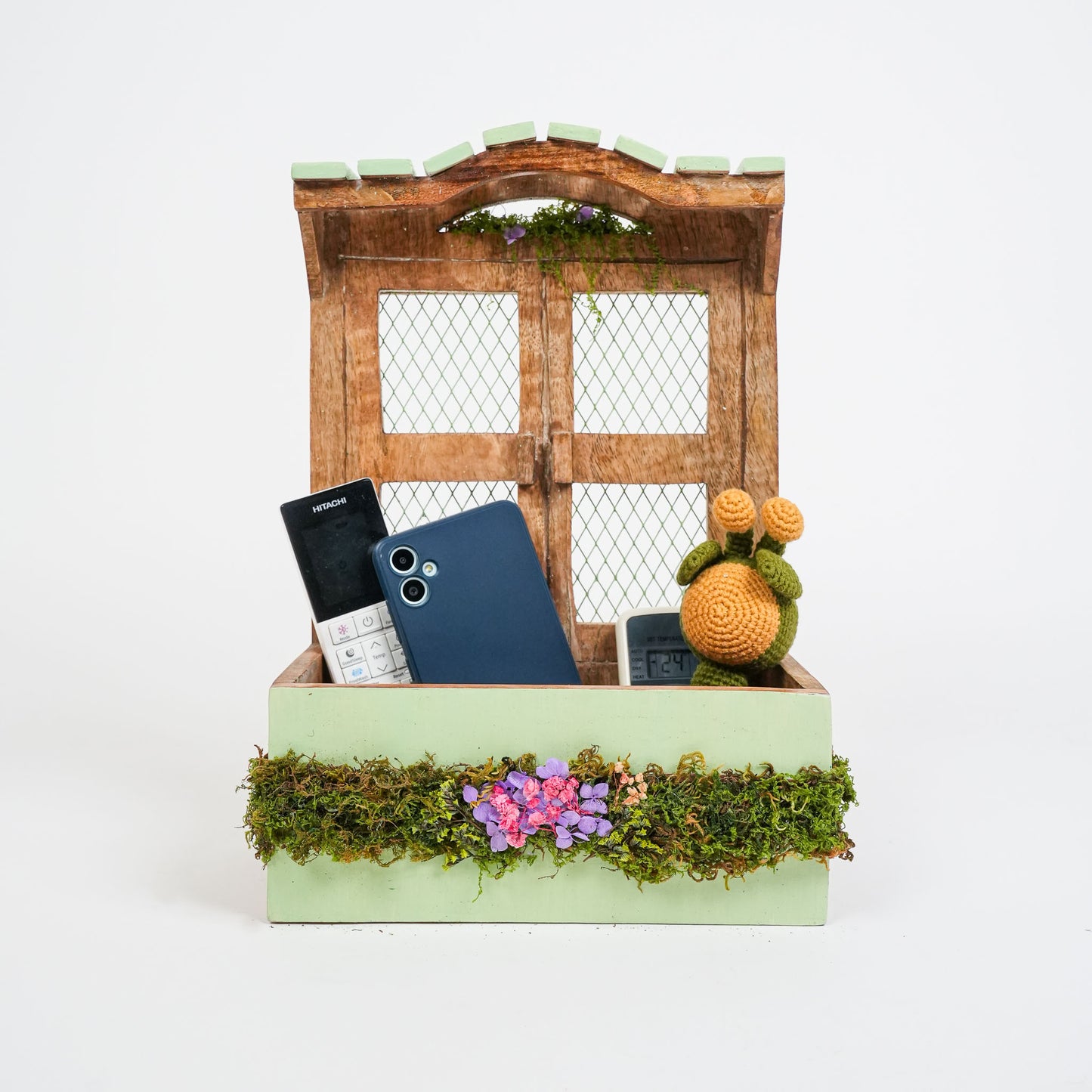 Boho Bramble hut-Handcrafted