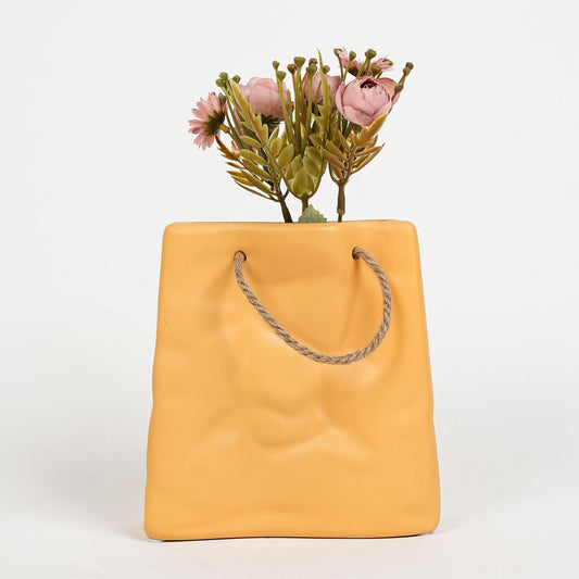 Crinkly-Vase