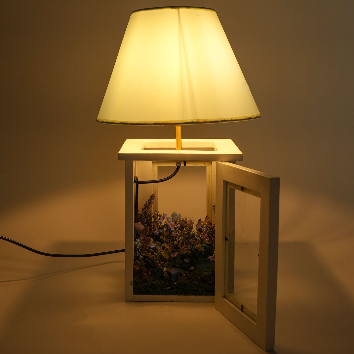 Whisper light