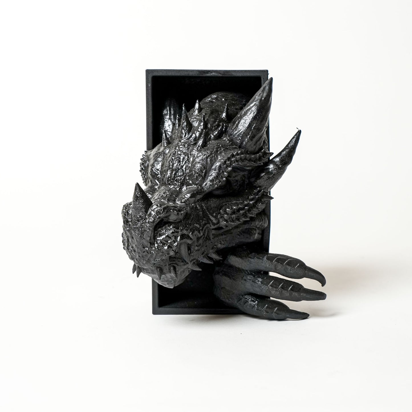 Dragoryn Book Nook-Dark