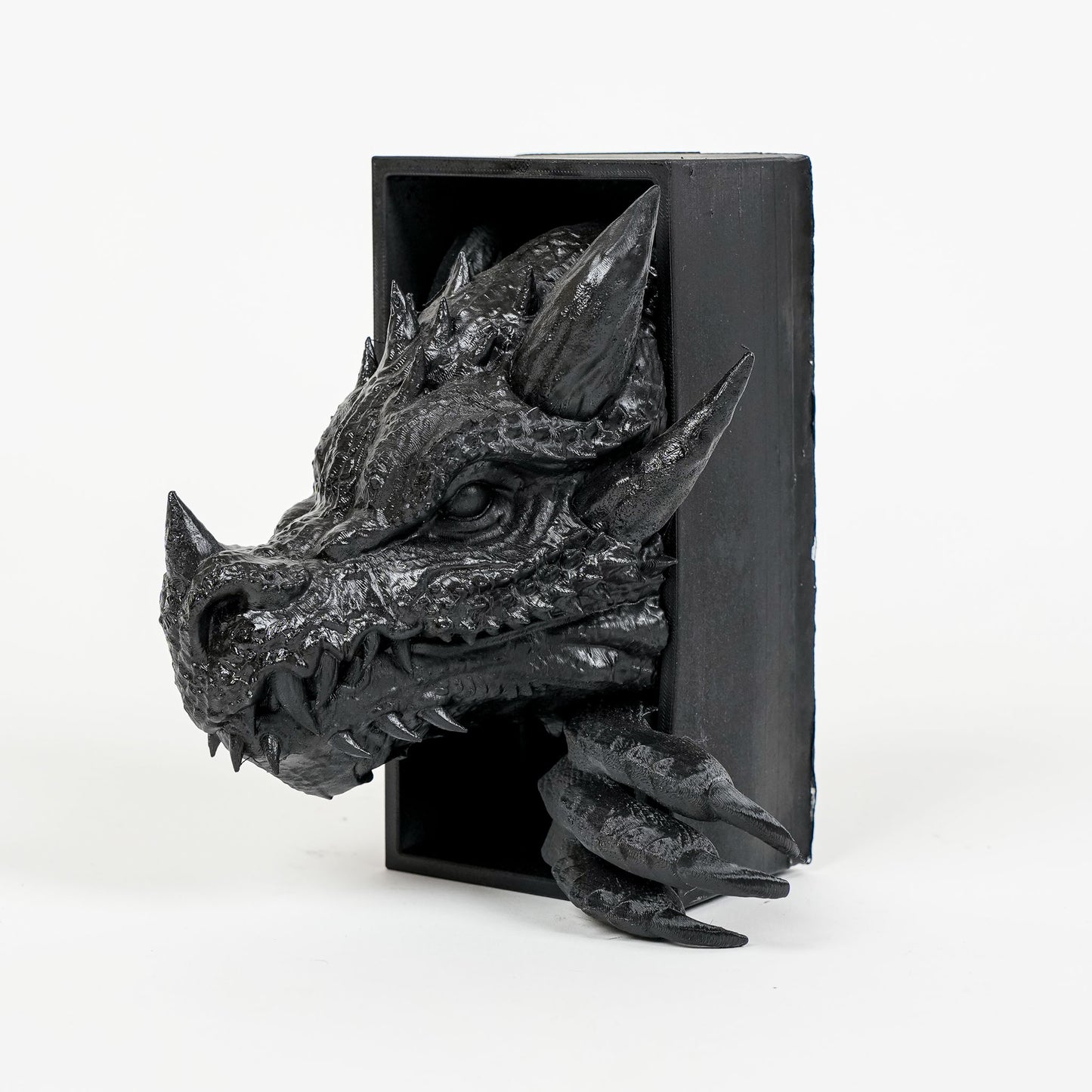 Dragoryn Book Nook-Dark