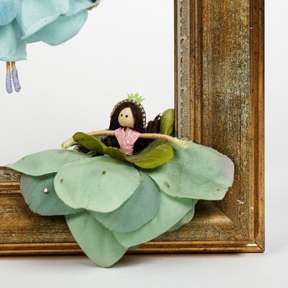 Petawlng Doll Frame