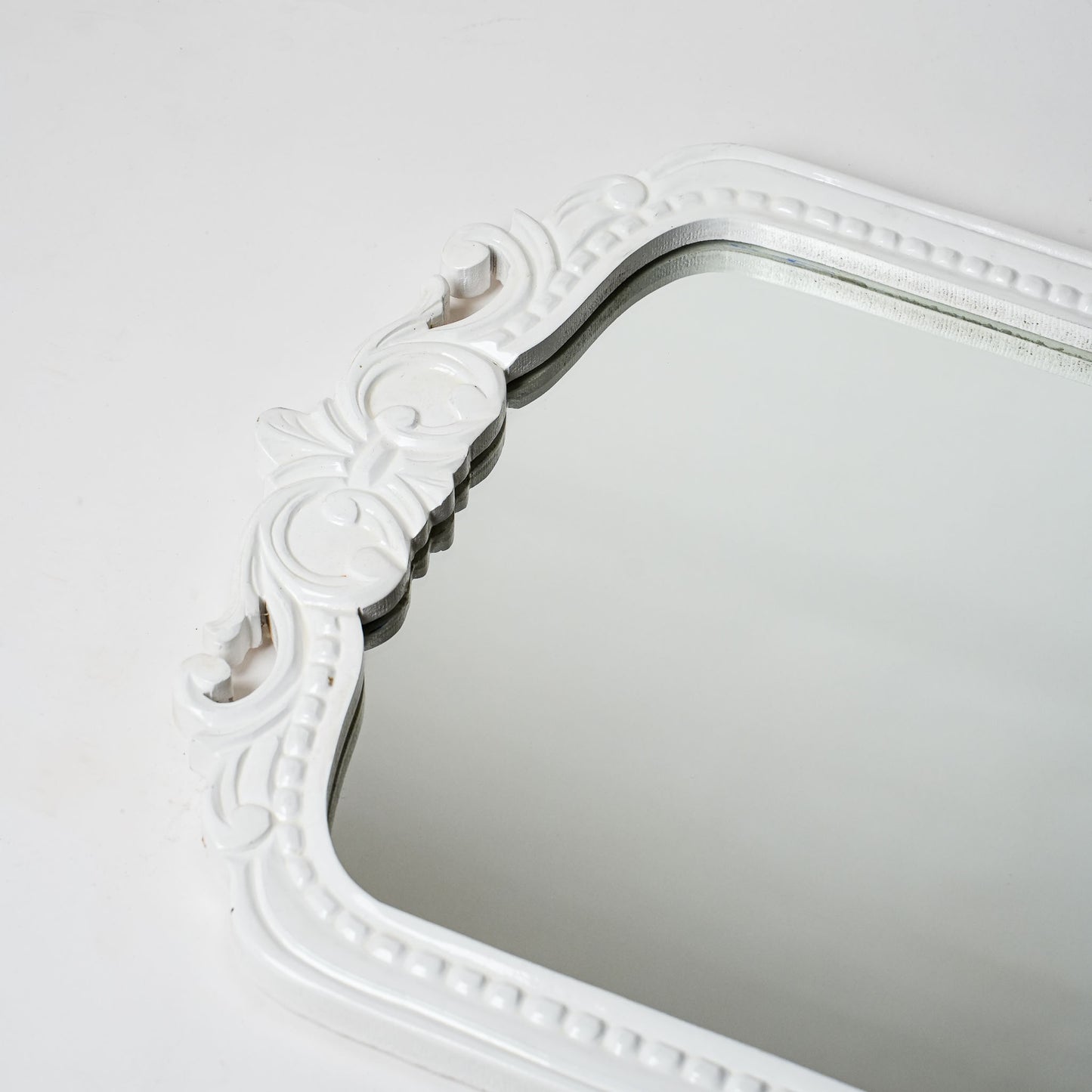 Pearl Mirror-Framed