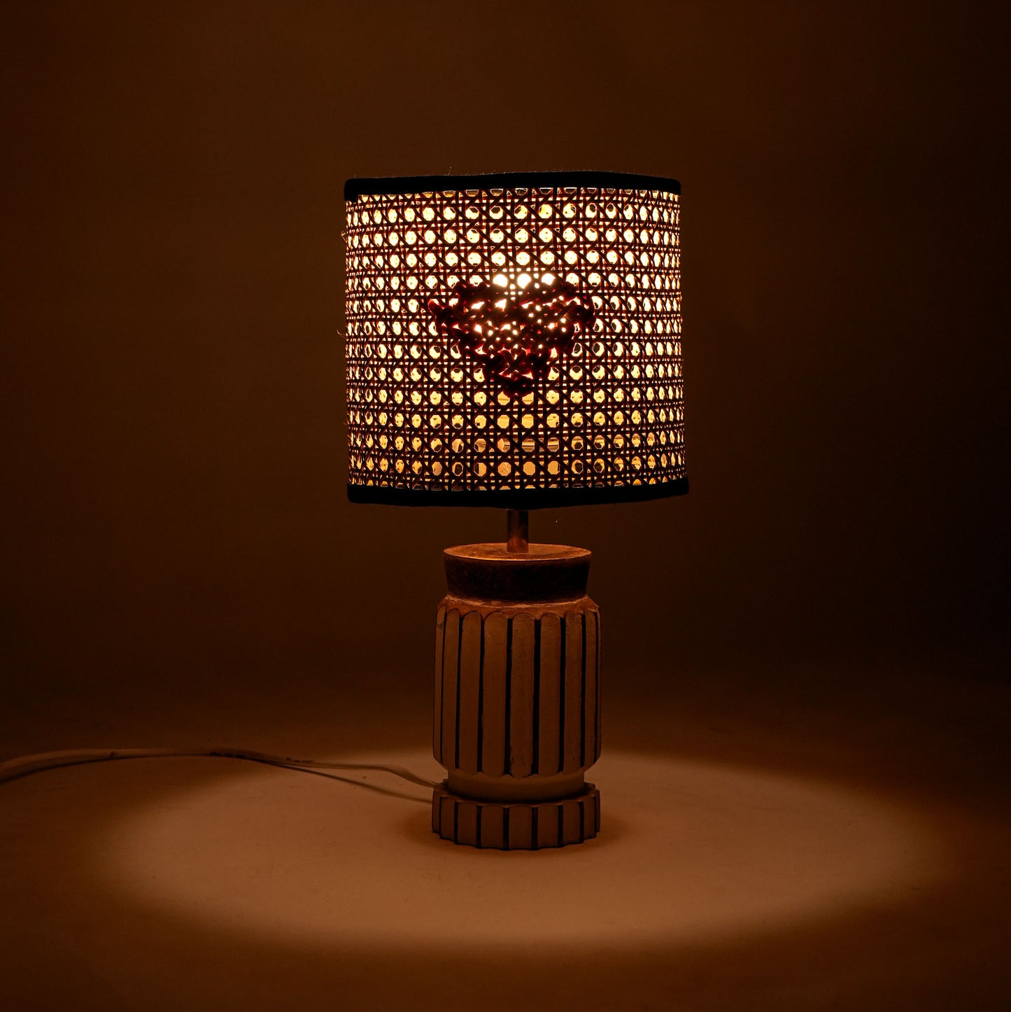 Rattan Glimmer Lamp